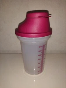 Tupperware, Shaker 350 ml, Shake-It, agitador, vaso medidor, magenta, nuevo - Imagen 1 de 3
