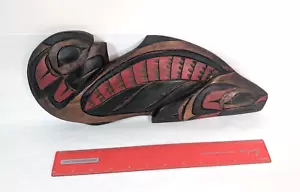Hand Carved Wood Plaque Wall Hanging Aboriginal Haida Salmon / Otter - Bild 1 von 7