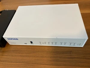 Urządzenie Sophos SD-RED 60 z zasilaczem VPN i kodem odblokowującym - Zdjęcie 1 z 5