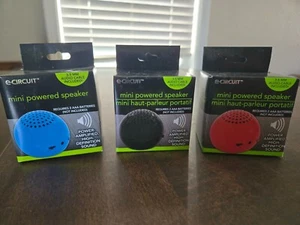 E CIRCUIT Mini Powered Speaker w/Audio Cable Included NIB Set of 2 - Picture 1 of 8