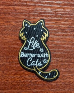"Life is Better with Cats parche silueta hierro bordado parche 2,5x1,75" - Imagen 1 de 3