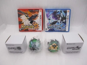 Nintendo 3DS Pokemon Ultra Sun & Moon 2games w/ Figure Japan Pocket Monster - Picture 1 of 11