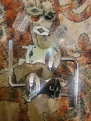 DW DWSM991 2 Klemmen Tom L-Arm Klemme mit V Memory Lock - NEU siehe Bild - Bild 1 von 2