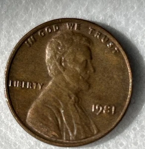 1981 Penny No Mint Mark -Nose Error - Picture 1 of 3