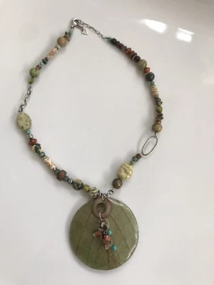 Collar SILPADA N1855 Kabkaban Howlite Turquesa Madera de Coco Concha  Foto 1 de 4