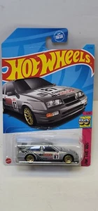 Hot Wheels 1987 Ford Sierra Cosworth #1/10 2022 The 80's - Picture 1 of 5