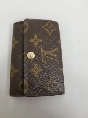 used LOUIS VUITTON  Murticule 6  monogram M62630 key ring Key Case  21157 - Image 1 of 4