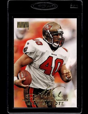 1998 SkyBox Premium #132 Mike Alstott - Image 1 of 2