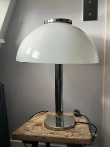 schöne Tischlampe (it looks like Wagenfeld) - Bild 1 von 5