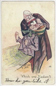 Postal de odontología ilustrada por artista de 1905 - el dentista mira la boca de la mujer - Imagen 1 de 2