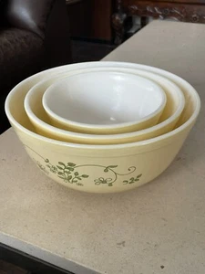 3-Piece Vintage Shenandoah Stacking Bowl Set, Mixing Bowl Set, 401, 402, 403 - Picture 1 of 6
