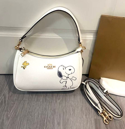 Borsa a tracolla Coach x PEANUTS CBJ76 Teri Snoopy Gesso Multi Outlet Prodotti