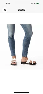 Sorel Women’s Roaming Buckle Slide Sandals Size 11 White Leather Comfort Coastal - Picture 1 of 15