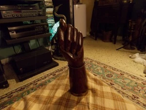 Vintage FIGUR SYMBOL HANDGESCHNITZT Statue Figur SCHNITZEREI Holz mit Messing 8 3/4" Sehr guter Zustand! - Bild 1 von 7