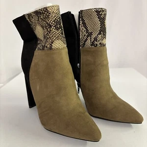 Saskia by SHOEDAZZLE, Brown multi texture snake faux leather ankle boots, SZ 6 - Picture 1 of 6