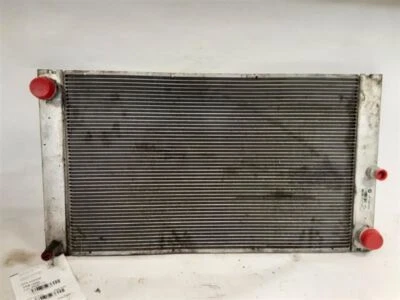 Радиатор седан подходит для 08-10 BMW 535i 531010 - Изображение 1 из 4