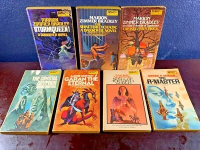 DAW Vintage SCIENCE FICTION & FANTASY Paperback Lot Norton Bradley Dickson 1st 1 Foto 1 de 4