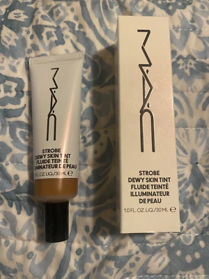 MAC Medium 3 Strobe Dewy Skin Tint Tinted Moisturizer Full Size New in Box - Image 1 of 4