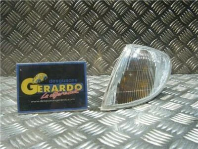 Freccia Luce Sinistro Renault Megane I Classic (La0)(1996->) 1.9 Dti Alize [1,9 - Immagine 1 di 4