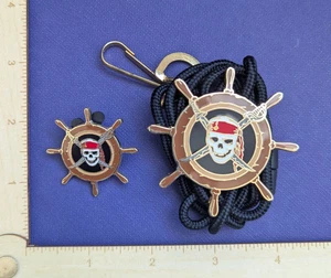 Disney Pirates Lanyard and Pin Set Bolo Cast Excl Limited Edition & freepin - Picture 1 of 2
