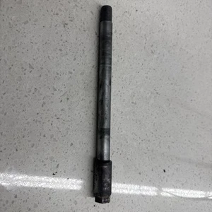Front Axle 1980-1985 Yamaha YZ250 YZ 250 81 YZ490 YZ125 YZ465 - Picture 1 of 4