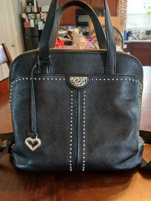 BRIGHTON BASTANTE RESISTENTE NEGRO MILLAS CONVERTIBLE MOCHILA BANDOLERA BOLSO DE MANO $470 Foto 1 de 4