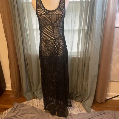 Maxi cubierta de natación tejida negra Venus mediana  Foto 1 de 4