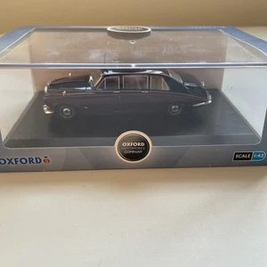 Daimler DS420 QUEEN Mother - Claret / Black, 1/43 Oxford Diecast Model Car - Picture 1 of 7