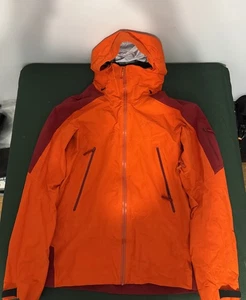 "Chaqueta Arcteryx Rush Goretex naranja medio/naranja oscuro, Pit To Pit 24""" - Imagen 1 de 24