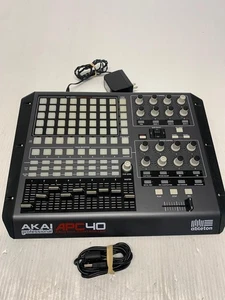 AKAI Professional APC 40 Ableton Live Performance Controller/Power Adapter/Wired - Picture 1 of 9