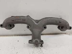 1962-1968 Chevrolet 283 327 GM# 3747038 RH Exhaust Manifold - Picture 1 of 6