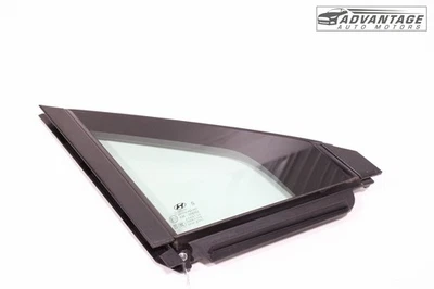 Hyundai Santa Fe 2019-2023 puerta delantera derecha esquina ventilación ventana vidrio OEM Foto 1 de 4