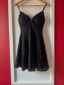New Look Black Sleeveless Mini Dress Size 8 for Travel and Parties - Picture 1 of 5