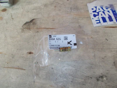 ADATTATORE ANTENNA AUTORADIO FIAT ULYSSE SCUDO LANCIA Z ORIGINALE 9409706630 - Immagine 1 di 2