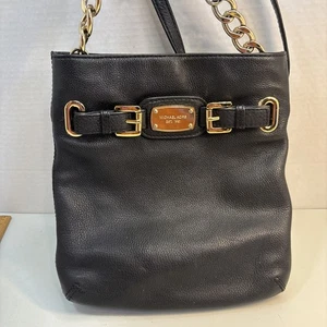 Bandolera Michael Kors 'Hamilton' de cuero negro con detalles dorados - Imagen 1 de 17