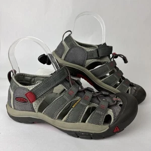 Keen Newport graue Sandalen große Kinder Größe 5 - passt Damen 6,5 Outdoor Strand Wandern - Bild 1 von 11