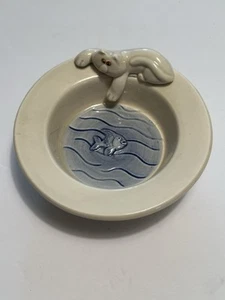 Keramik Katze-Fisch Schmuck Schale Schüssel von Fitz and Floyd weiße Katze blau Fisch MANGEL - Bild 1 von 9