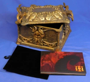 GOD OF WAR 3 ULTIMATE COLLECTOR'S EDITION EMPTY BOX & BOOK 2010 SONY PS3 NO GAME - Picture 1 of 7