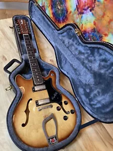 Hagstrom Viking 1967 Vintage Electric Guitar Semi hollow Rare - Picture 1 of 17