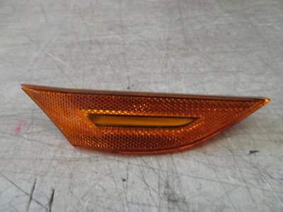 Luz marcadora lateral derecha del pasajero OEM 2016-2019 Porsche 911 Turbo S OEM de fábrica  Foto 1 de 3