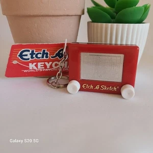 Source Unknown Miniature Etch A Sketch Keychain Multi-Color NEW Colle - Picture 1 of 6
