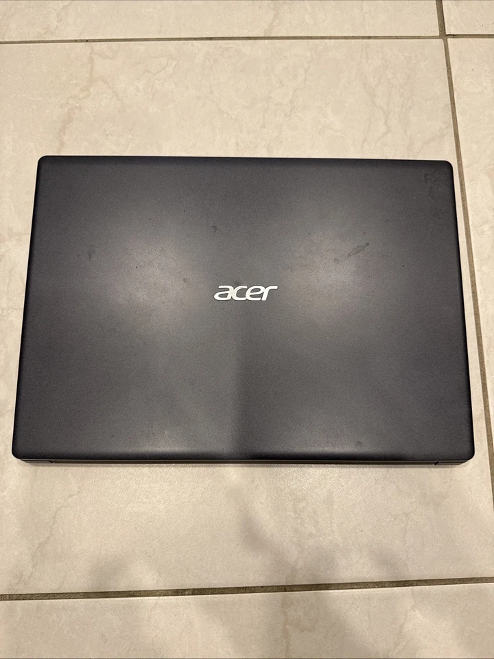 Acer Aspire 3 14 inch (128GB, AMD A9, 1.80GHz, 4GB) Notebook/Laptop - Black -... - Image 1 of 4