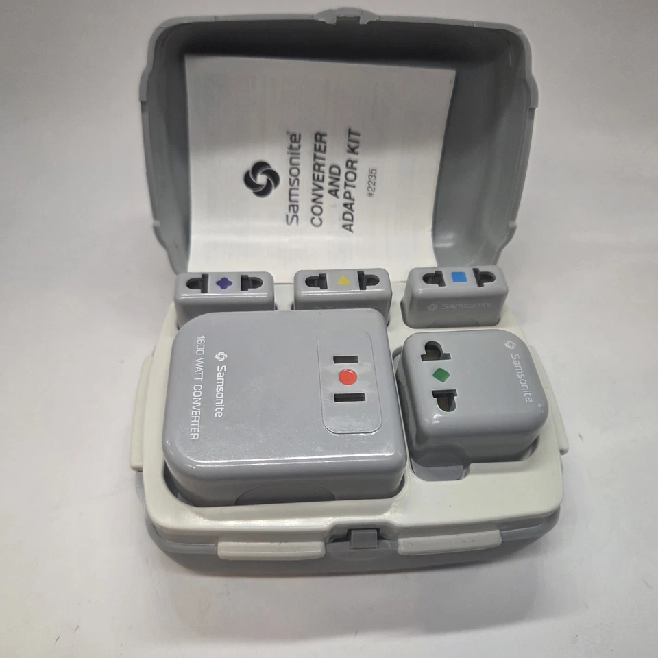 Samsonite Worldwide Converter Adapter Kit With Carry Case 1600 Watt Travel - Image 1 of 4