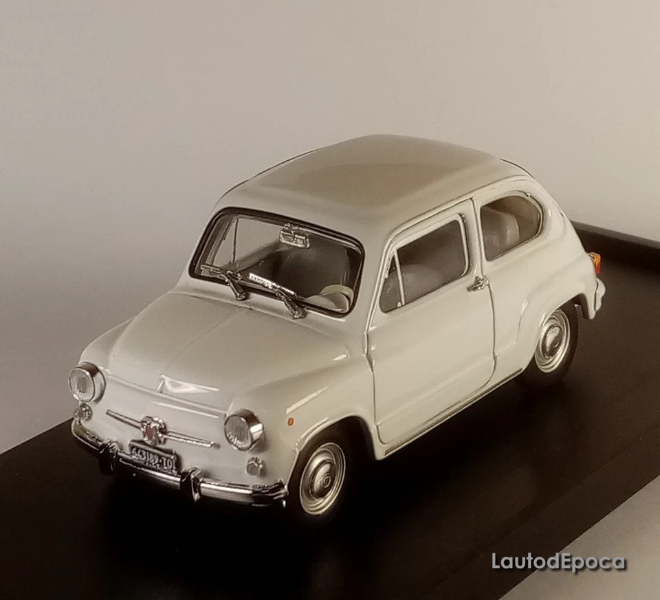 BRUMM FIAT 600D 1965 BIANCO 1/43 - Immagine 1 di 3