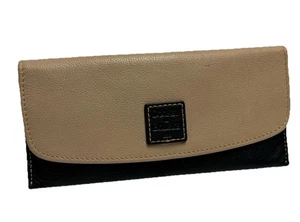 Dooney & Bourke Slim Wallet Flap Snap Closure Bill & ID Slots Tan/ Brown - Picture 1 of 7