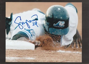 Cameron Maybin autograph signed 8 x 10 inch photo WHTECAPS POSE 4 - Picture 1 of 1