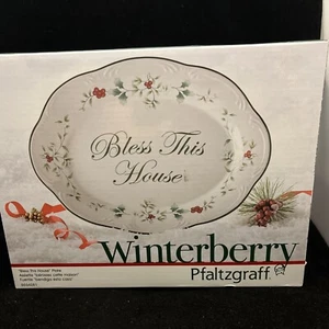 PFALTZGRAFF WINTERBERRY Bendice Esta Casa PLATO PLATO Navidad NUEVA CAJA ABIERTA - Imagen 1 de 4