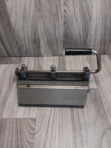 Boston 3 Hole Punch STD Heavy Duty Metal Office Paper Puncher USA Made Vintage. - Picture 1 of 24