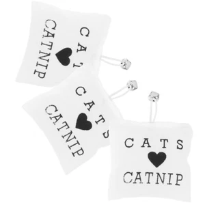 3PCS 7x6CM Catnip Sack Grab Cat Nip Toys for Cat Kitty Playing (Random Style) - Picture 1 of 12