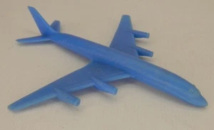 Avión a reacción vintage ""Grand Toys"" Douglas DC-8 4,75" largo vinilo plástico Hong Kong - Imagen 1 de 2